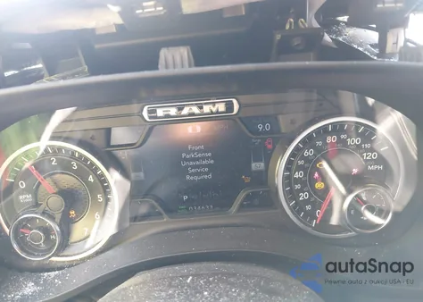 2021 Ram 1500 Laramie 4X4 5'7 Box z USA, uszkodzony, nr VIN 1C6SRFJTXMN650254